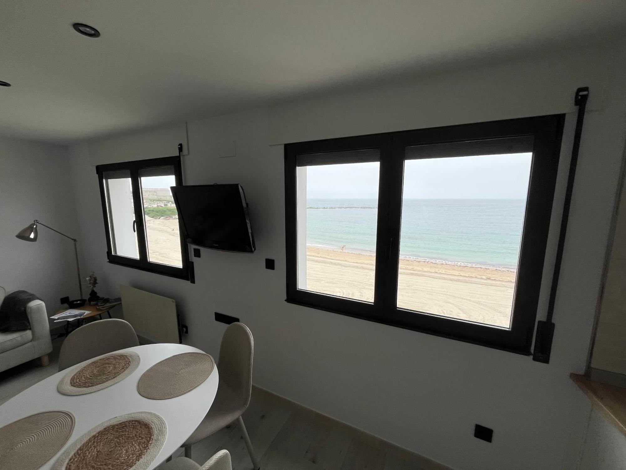 Apartamento Burela Paloma Playa Exterior photo